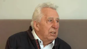 Egon Krenz | 2024-06-05 - INTERVIEW - Der ehemalige Staatsratsvorsitzende und heutige DDR-Chronist